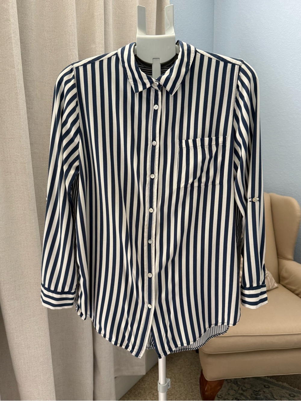 Preppy Navy & White Contrast Stripe Buttonup Shirt Size L